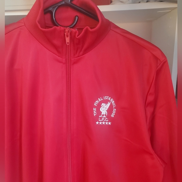 Liverpool F.C. Champions League Jacket - Picture 6 of 7